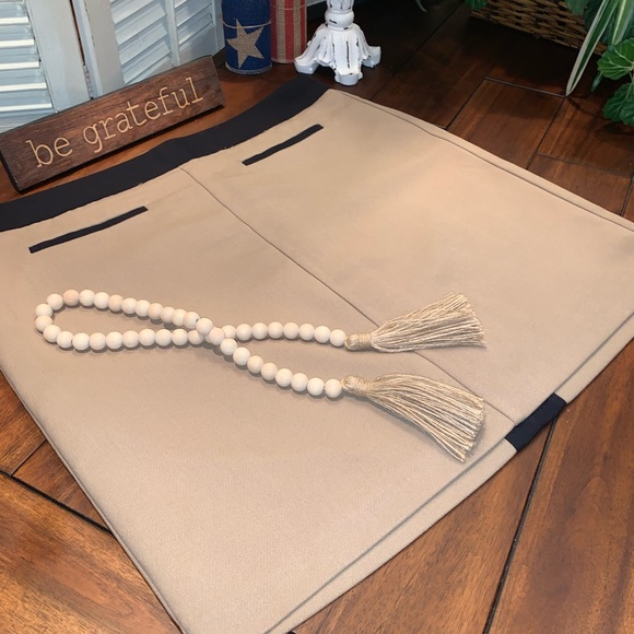 Skirt - Picture 3 of 3